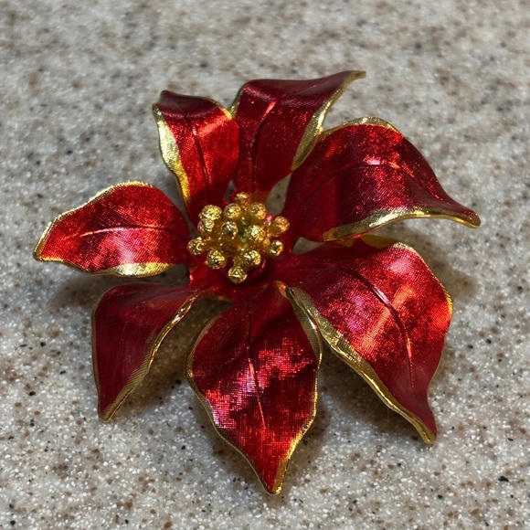 Cerrito Jewelry - Vintage Cerrito Red Poinsettia Brooch Gold Tone Enamel Christmas Floral Pin